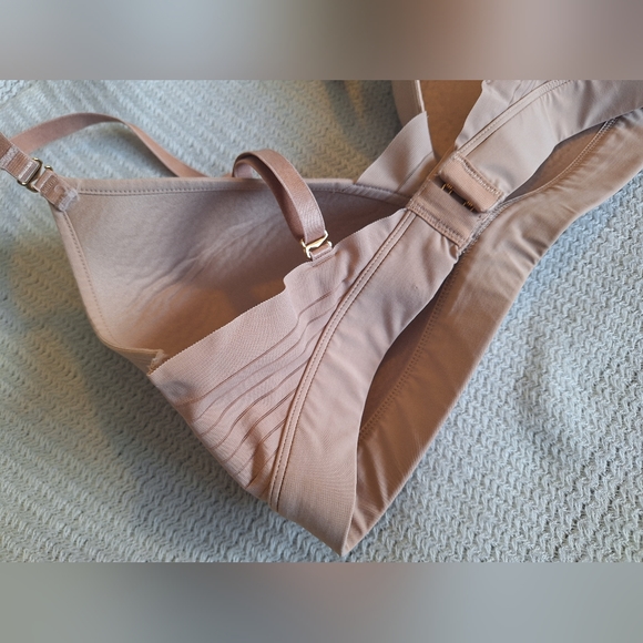 THIRDLOVE 24/7 Seamless Stripe Wireless Bra 34C - Picture 8 of 10